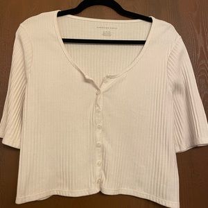 Button up ribbed crop top tee